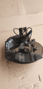 Zwrotnica piasta prawy przód przednia prawa BMW E46 4