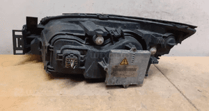Ford mondeo MK3 lampa przod przednia prawa xenon promocja 2
