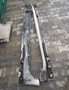 Jaguar xf listwa progowa lewa 8X23-F10609-A 9
