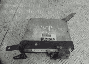 Sterownik komputer 8966105590 toyota avensis T25 1
