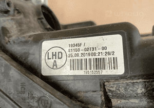 Lampa lewa reflektor lewy toyota corolla E21 sedan led 19- 3