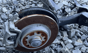 BELKA OS TYLNA ZAWIESZENIA RENAULT KANGOO II III 5