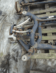 BELKA ZAWIESZENIA TYŁ TARCZE TOUAREG CAYENNE I 1 3