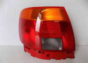 Audi A4 B5 - Lampa Tylna Lewa - 11872 1