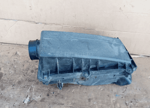 Obudowa filtra powietrza Ford Mondeo MK3 1.8 16V 1S71-9600-AE 1