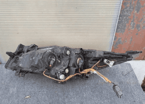 Lampa przód przednia prawa mazda 3 bl oryginał! 4