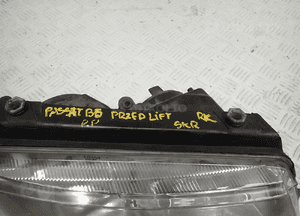 LAMPA PRAWY PRZÓD VW PASSAT B5 przed LIFT 2