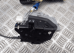 Vw tiguan passat zamek drzwi 3C4839016A prawy tył radom 3