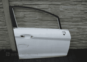 Ford fiesta MK7 drzwi przód lewy wersja 5 drzwi 9