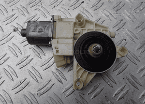 SILNICZEK SZYBY LEWY TYŁ MERCEDES W204 A2048200542 1