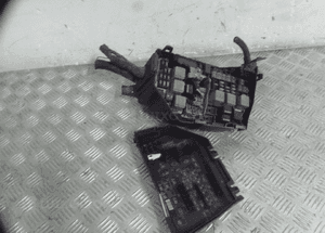 OBUDOWA BEZPIECZNIKÓW GALAXY MK III 2.0 TDCI 3