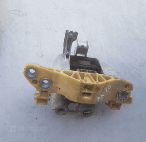 OPEL ASTRA K 5 1.0 turbo ŁAPA PODUSZKA SKRZYNI 3