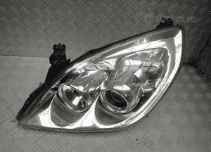 Lampa lewy przód  opel vectra c lift 93192377   13170916 1