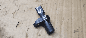 Czujnik położenia wałka rozrządu BMW 1 E87 Lift 2.0D 7803093 3