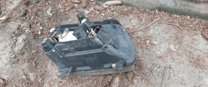 Przod przednia lampa lewa volkswagen polo 6N2 4