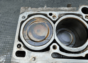 Blok Silnika 06B103019B Slupek Tloki Korbowody Wal Korbowy 1.6 AKL SR 102KM VW Golf IV 4 Audi A3 8L Skoda Seat 12