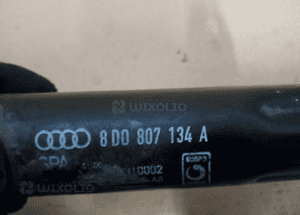Odboj strefa zgniotu prawy przod Audi a4 b5 lift 8d0807134a 4