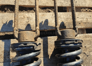 JEEP CHEROKEE LIBERTY KK 2.8 CRD 07-12r AMORTYZATOR LEWY PRAWY PRZÓD BDB 10