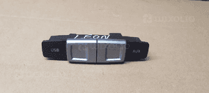 Czytnik Gniazdo AUX USB Seat Leon II Lift 1P0035726A 1
