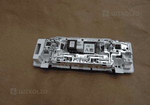 LAMPKA KABINY NISSAN MICRA K14 26430-5TA0A 2