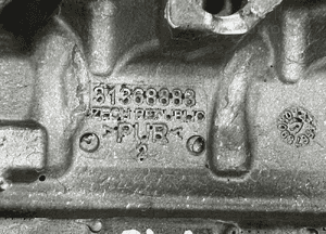 Osłona silnika górna volvo V40 ii 12-19 31368888 2.0 D2 7