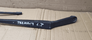 Ramie wycieraczki lewy przód Mazda Premacy 2