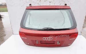 Klapa bagażnika tył audi A3 8P 8P1 sportback LZ3F