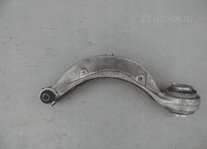 WAHACZ PRAWY PRZÓD JAGUAR XE 2