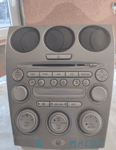 Radio radioodtwarzacz panel klimatyzacji kratki nawiewu mazda 6 gg 1