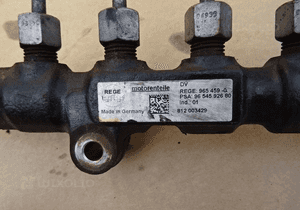 Listwa wtryskowa peugeot 307 1.6 hdi 4