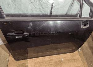 Drzwi prawy przód toyota corolla verso 4
