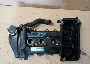 Pokrywa zaworów dekiel Toyota Aygo 1.0 11210-0Q010 2