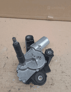 SILNICZEK TYLNEJ WYCIERACZKI MEGANE III 0390201847 4