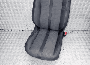 FOTEL PASAŻERA PEUGEOT 208 2008 II 2021ROK 1