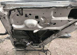 Drzwi tylne prawe range rover L322 lm cena za "gołe" drzwi 2