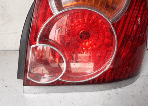 Toyota avensis T25 hb lampa tył prawa oryginał wysyłka! 2