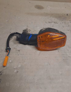 Honda cbr 600 rr PC37 05-06 kierunkowskaz migacz przód przedni lewy 4