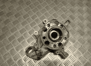 MERCEDES W206 ZWROTNICA LEWY TYŁ A2063570100 2