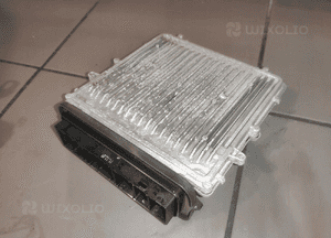 BMW 5 F10 F11 STEROWNIK SILNIKA 3.0D N57 KOMPUTER ECU OBUDOWA ORYGINAŁ 8