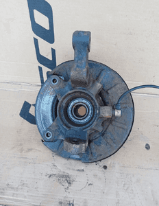 Zwrotnica prawy przód przednia prawa Land Rover Freelander 2.0 TD 4