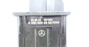 Sterownik klapy wlewu paliwa mercedes c W204 07-14 A0008204909 6