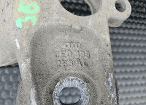Łapa Wspornik 8E0399263AL Poduszka Podpora Belka Skrzyni Skrzynia Biegów Audi A4 B6 B7 3