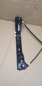 Mechanizm podnośnik szyby lewy przód BMW  E90 6927027 3