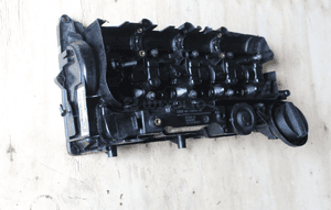 Pokrywa zaworów bmw E90 E91 2.0 d N47 7810584 2011 2