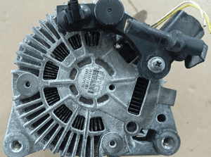 Peugeot 407 Citroen C4 C5 2.0 HDI alternator CL18 9654752880 3