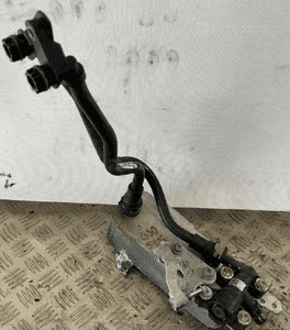 CHLODNICA OLEJU BMW 5 G30 7 G11 8607245 ORG 1