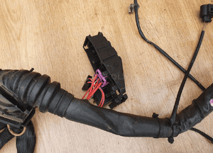 Wiazka 8E1971072NE Instalacja Silnika 2.0 FSI AWA 150KM Europa Manual Audi A4 B6 8