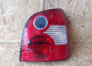 Lampa tył tylna prawa vw polo 9N oryginał wysyłka! 1