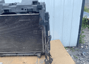 Peugeot 508 2.0 hdi pas przedni chłodnice komplet wentylator intercooler 4