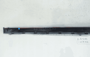 Listwa progowa prawa audi A4 B9 lift allroad 2019- 6